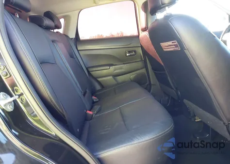 2014 Mitsubishi Outlander Sport Se z USA, uszkodzony, nr VIN 4A4AR4AU6EE003930